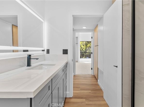 4210 Via Arbolada 317, Los Angeles CA 90042