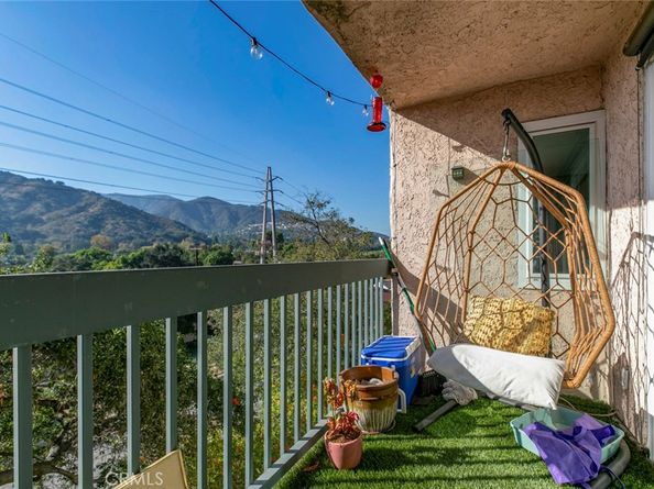 2940 N Verdugo Road 305, Glendale CA 91208