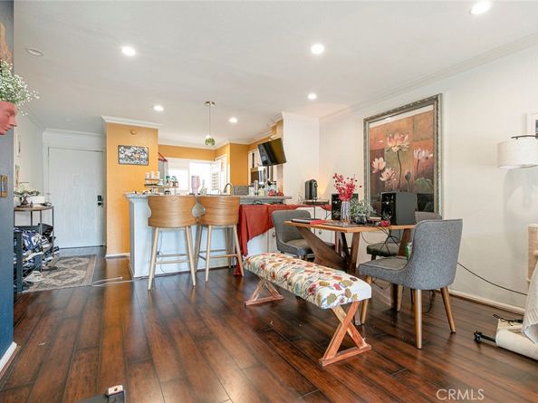 2940 N Verdugo Road 305, Glendale CA 91208