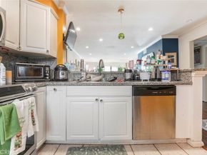 2940 N Verdugo Road 305, Glendale CA 91208