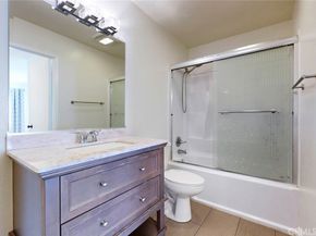 10504 Sunland Blvd Boulevard 5, Sunland CA 91040