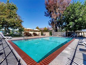 10504 Sunland Blvd Boulevard 5, Sunland CA 91040