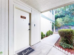 10504 Sunland Blvd Boulevard 5, Sunland CA 91040