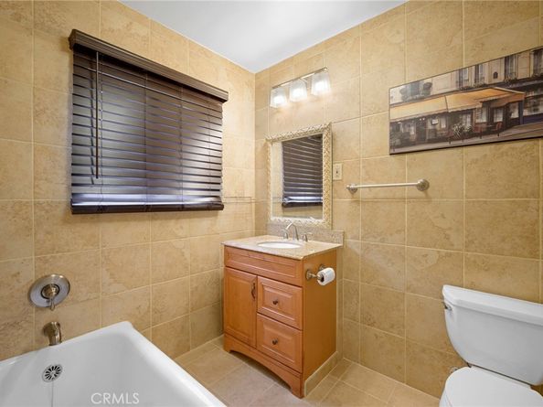 520 N Howard Street, Glendale CA 91206