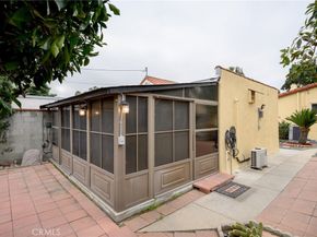 520 N Howard Street, Glendale CA 91206