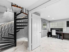 1824 Crestmont Court, Glendale CA 91208