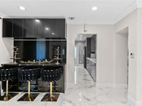 1824 Crestmont Court, Glendale CA 91208