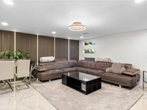 1824 Crestmont Court, Glendale CA 91208