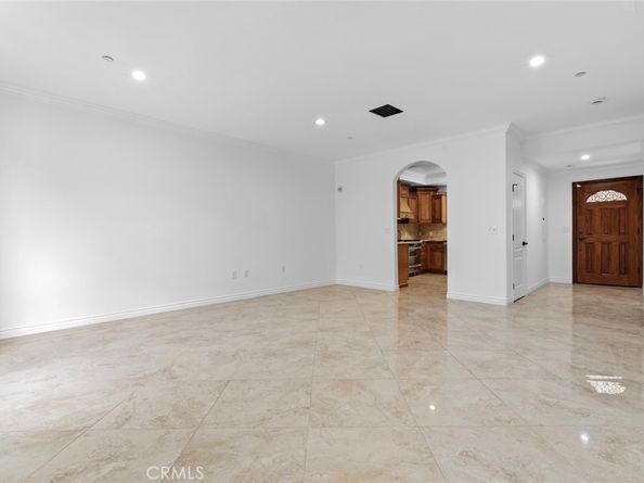 333 Milford Street 105, Glendale CA 91203