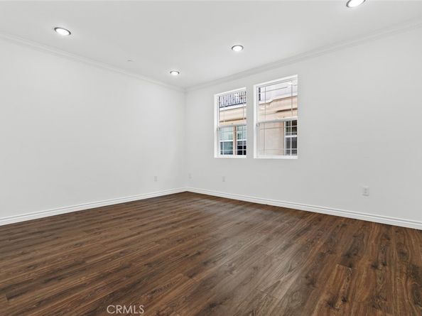 333 Milford Street 105, Glendale CA 91203