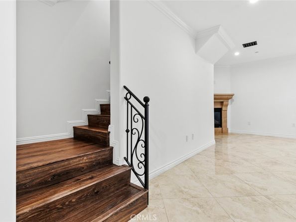 333 Milford Street 105, Glendale CA 91203