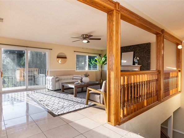 1218 E Tujunga Avenue, Burbank CA 91501