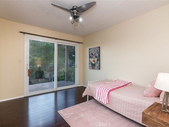 1218 E Tujunga Avenue, Burbank CA 91501