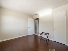 1218 E Tujunga Avenue, Burbank CA 91501