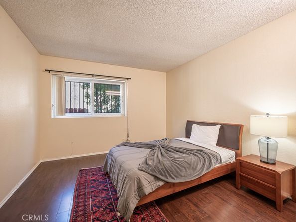 1218 E Tujunga Avenue, Burbank CA 91501