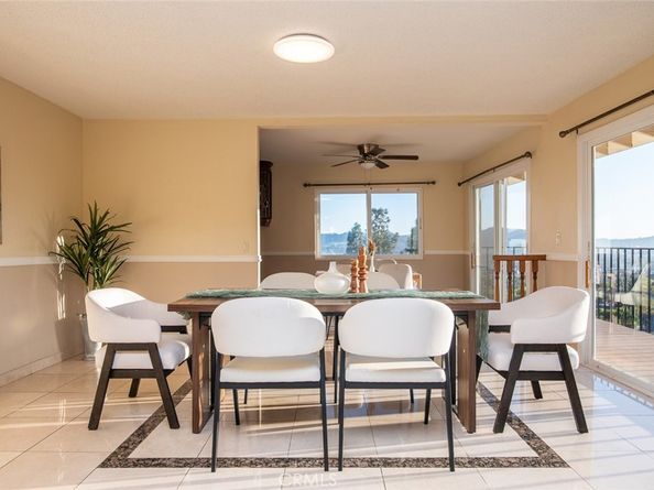 1218 E Tujunga Avenue, Burbank CA 91501