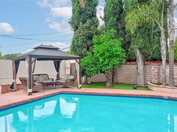 10535 Reseda Boulevard, Porter Ranch CA 91326