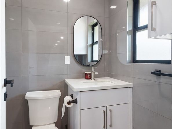 10535 Reseda Boulevard, Porter Ranch CA 91326