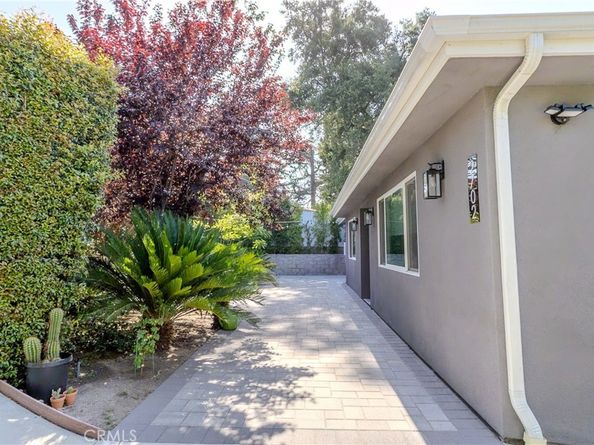 2700 Prospect Avenue, La Crescenta CA 91214