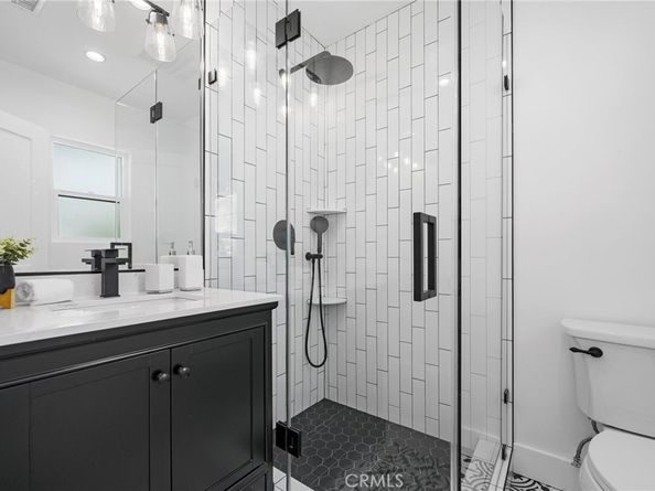 1027 S Lucerne Boulevard, Los Angeles CA 90019