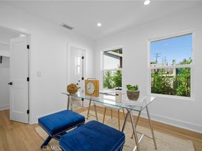 1027 S Lucerne Boulevard, Los Angeles CA 90019