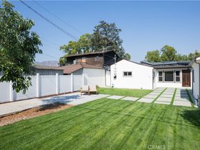 1377 N Catalina Street, Burbank CA 91505