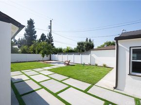 1377 N Catalina Street, Burbank CA 91505