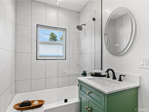 2105 N Pass Avenue, Burbank CA 91505