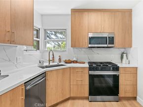 2105 N Pass Avenue, Burbank CA 91505