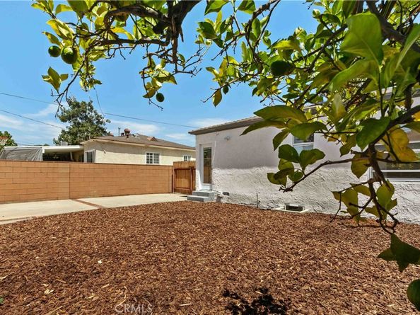 2105 N Pass Avenue, Burbank CA 91505