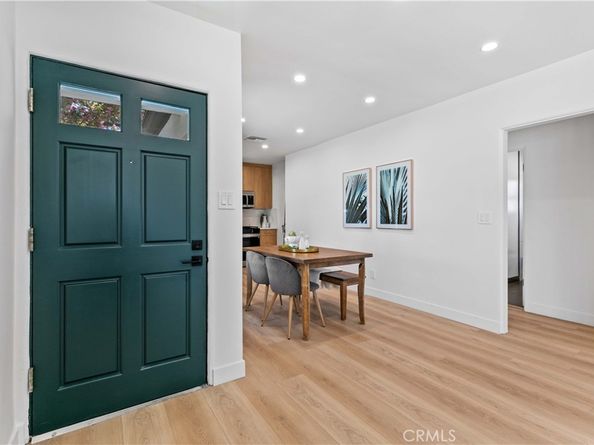 2105 N Pass Avenue, Burbank CA 91505