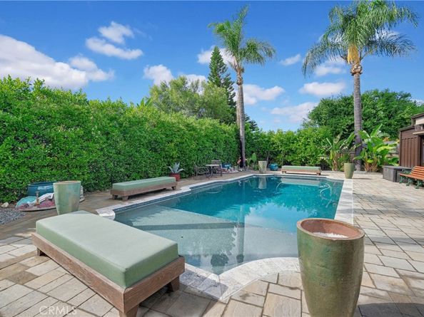 284 Lamar Drive, Claremont CA 91711