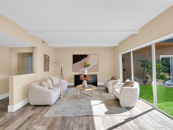 284 Lamar Drive, Claremont CA 91711