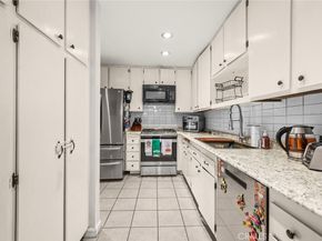 1806 N Vineyard A, Ontario CA 91764