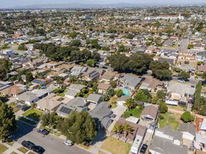 13918 Fidler, Bellflower CA 90706