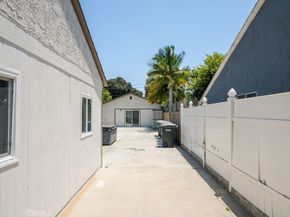 13918 Fidler, Bellflower CA 90706