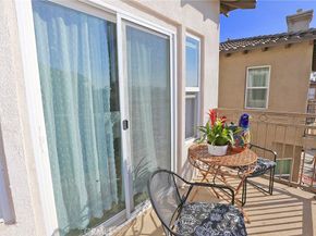 1528 Las Palmas, Pomona CA 91766