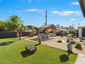 1506 N Niagara Street, Burbank CA 91505