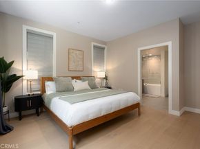 39 S Los Robles 3019, Pasadena CA 91101