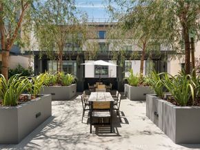 39 S Los Robles 3019, Pasadena CA 91101