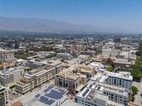 39 S Los Robles 3019, Pasadena CA 91101