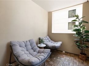 39 S Los Robles 3019, Pasadena CA 91101