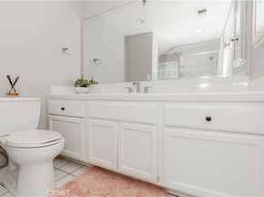 10929 Landale 4, Toluca Lake CA 91602