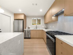 952 Cheyenne, Costa Mesa CA 92626