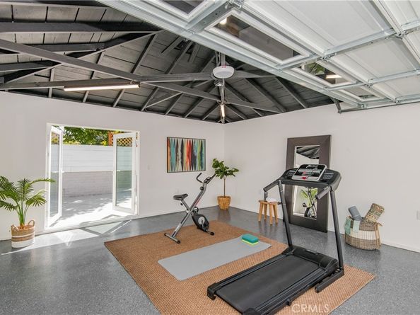 340 N Mariposa Street, Burbank CA 91506