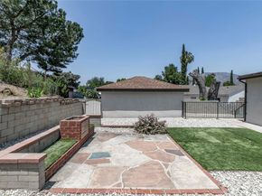 10347 Newhome Avenue, Sunland CA 91040