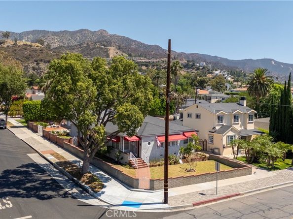 1000 San Jose Avenue, Burbank CA 91501