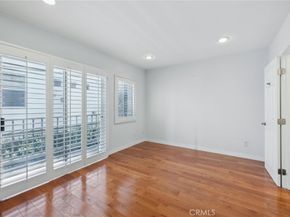 13220 Valleyheart Drive 106, Studio City CA 91604