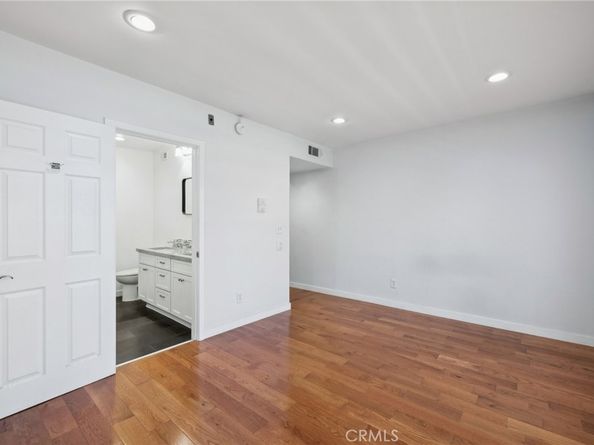 13220 Valleyheart Drive 106, Studio City CA 91604