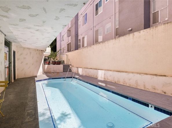 13220 Valleyheart Drive 106, Studio City CA 91604